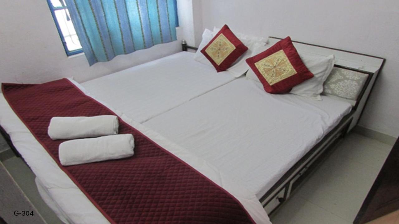 Ashish Guest House, Goverdhan Vilas อุเดเปอร์ ภายนอก รูปภาพ