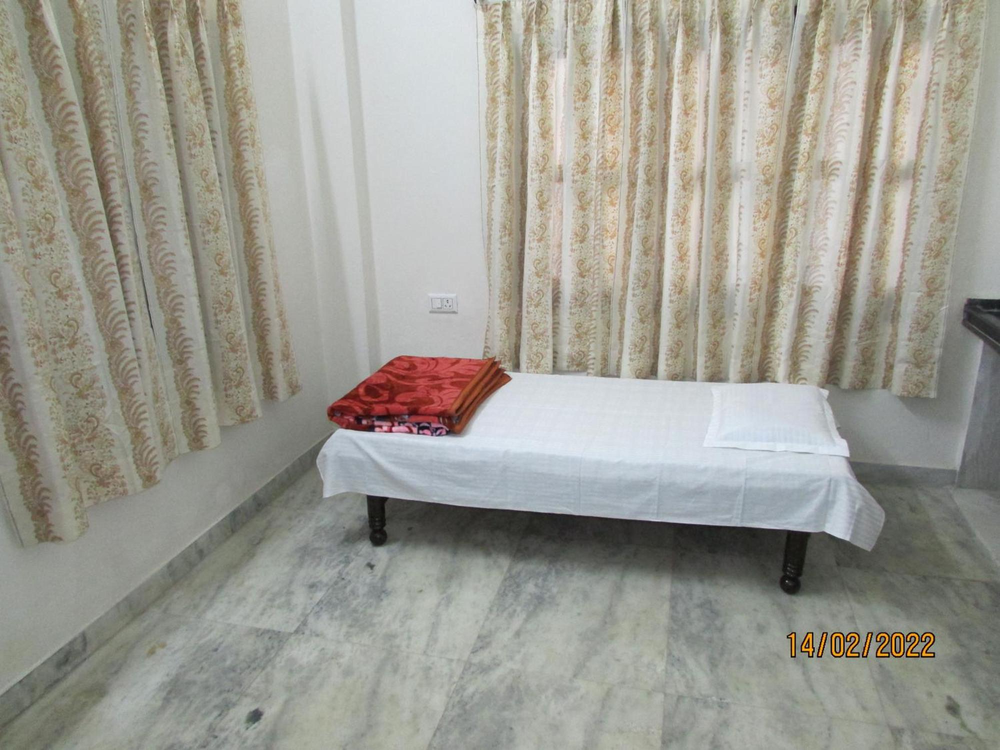 Ashish Guest House, Goverdhan Vilas อุเดเปอร์ ภายนอก รูปภาพ